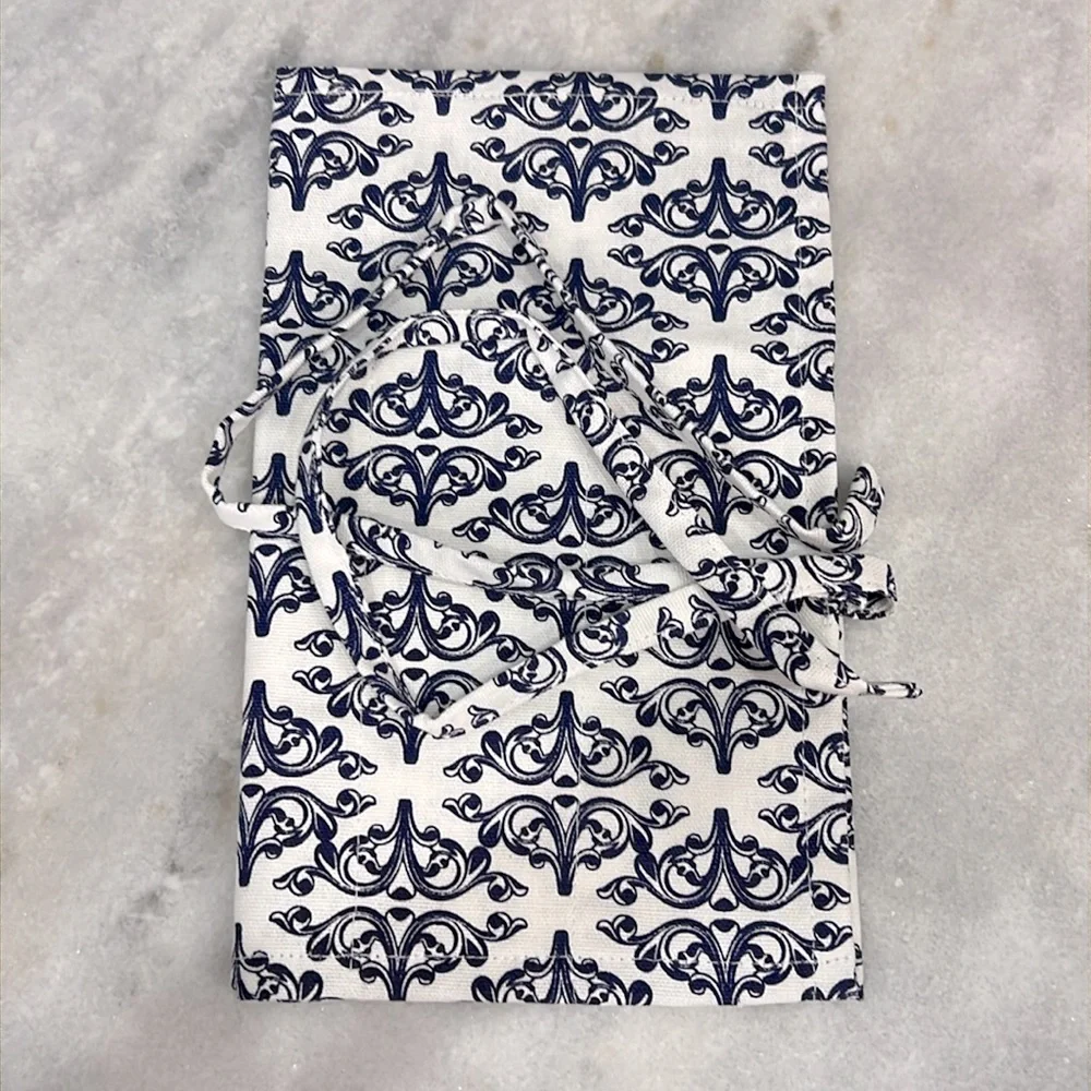 Tri Fold 12 Pocket Navy and White Damask Travel Organizer NEW!